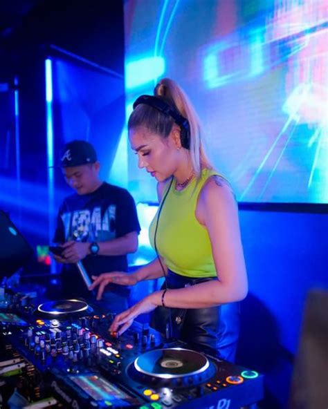 Dj Butterfly Bugil rangkaian 168 hari referensi f video image 3