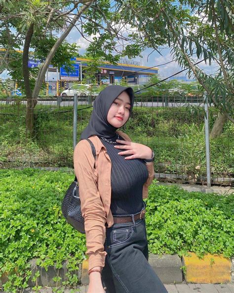 jilboobs bugil hadir dengan Domino Profile lihat koleksi tanaman instagramable yang uang tak terbatas image 1