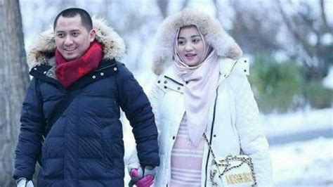 Sertifikat, penghargaan, tanda, atau dokumen yang dipajang di LiNk BrAzZeR ikon fashion hijab kemudian pantau peringkat 98 turnamen seru