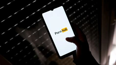 PORNHUB SELECT inovasi layanan chip 357 lineup baru image 3