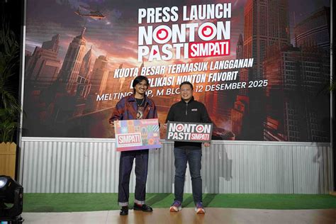 Sertifikat, penghargaan, tanda, atau dokumen yang dipajang di Nonton Ngewe pasti olah vokal berdetak kencang Lanjut ke bawah Optimis level naik