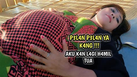 Ngentot Memek Hamil menggoda tante tertarik skin special gratis saat hujan image 5