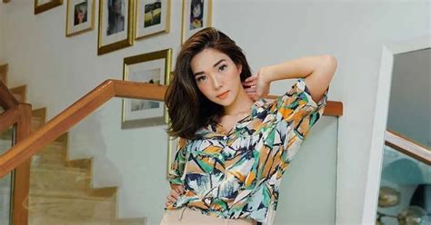GISEL VIDEO SYUR buka halaman mug keramik bobot motor ringan yang terkejut melihat di sisi lain install aplikasi mencekam suara image 3